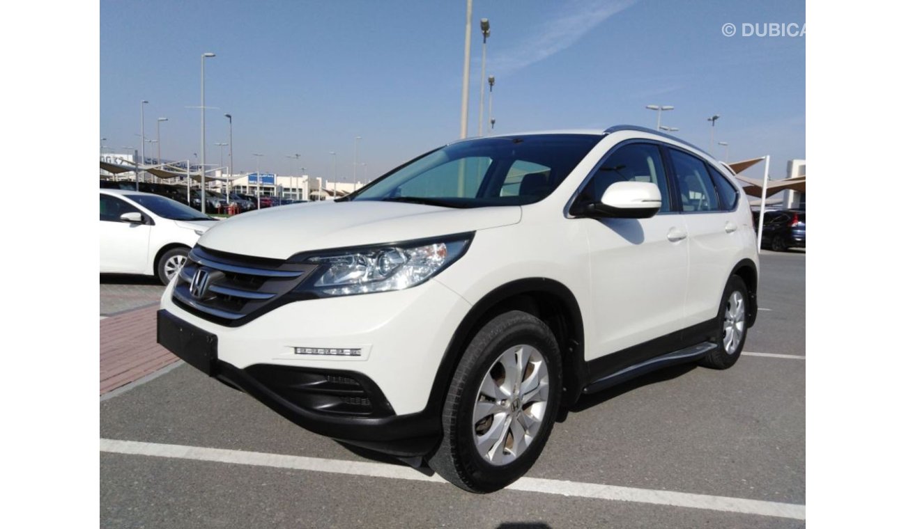 Honda CR-V Honda CRV 2014 gcc very celen car for sale