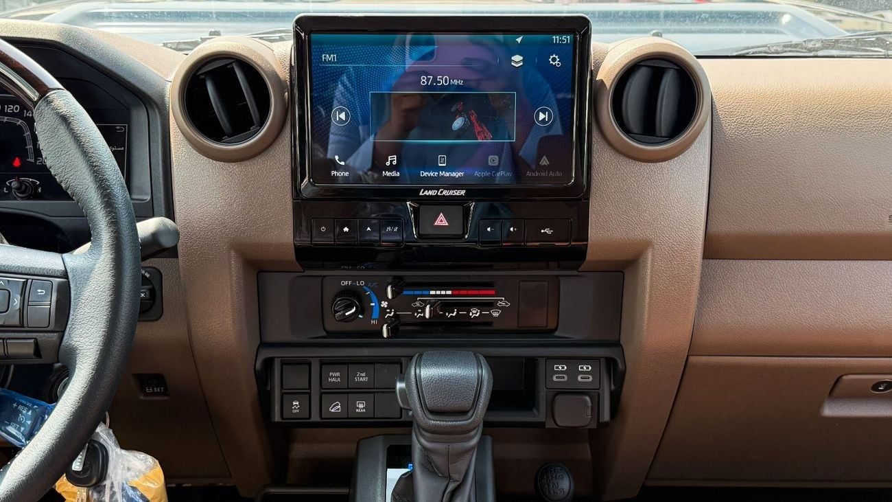 تويوتا لاند كروزر 70 TOYOTA LAND CRUISER HARD-TOP (70 SERIES) A/T 4.0L - 2025