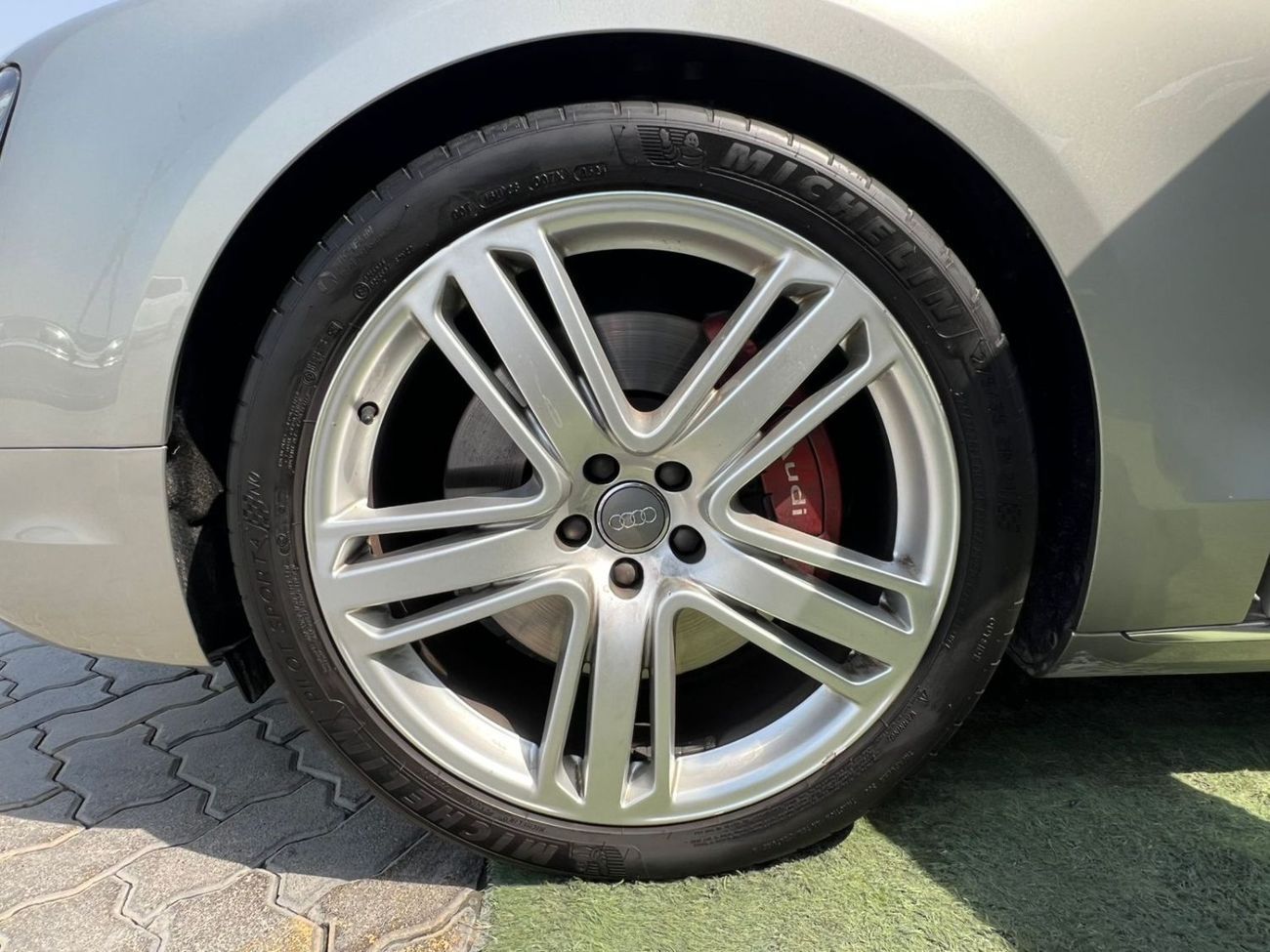 Audi A8 AUDI A8 2015 TFSI quattro 3.0L