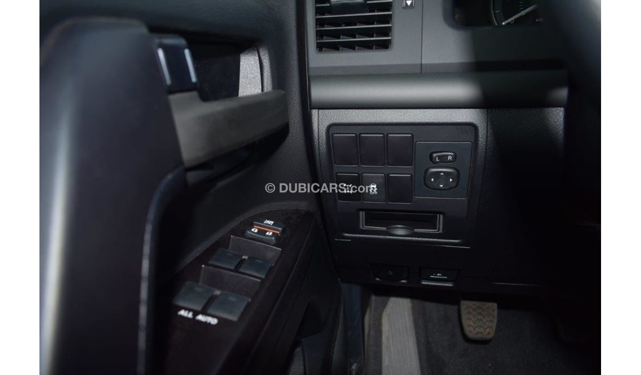 Toyota Land Cruiser 2019 MODEL TOYOTA LAND CRUISER 200 GX V8  4.5L TURBO DIESEL 5 SEAT MANUAL TRANSMISSION