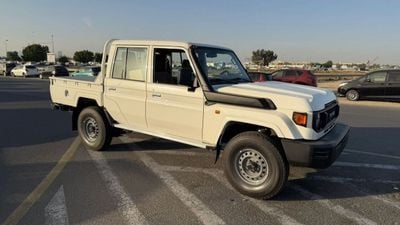 Toyota Land Cruiser Pick Up LC79 DC 2.8 MT basic 2025