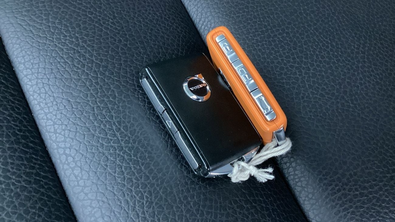 فولفو XC 60 B5 Core | upto AED 20,000 Ramadan Discount | شامل الضمان | 0 ﺪﻔﻋﺓ ﺃﻮﻟﻯ