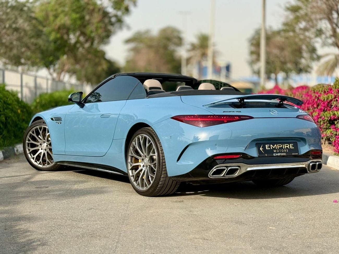 Mercedes-Benz SL 63 AMG Roadster SE Performance