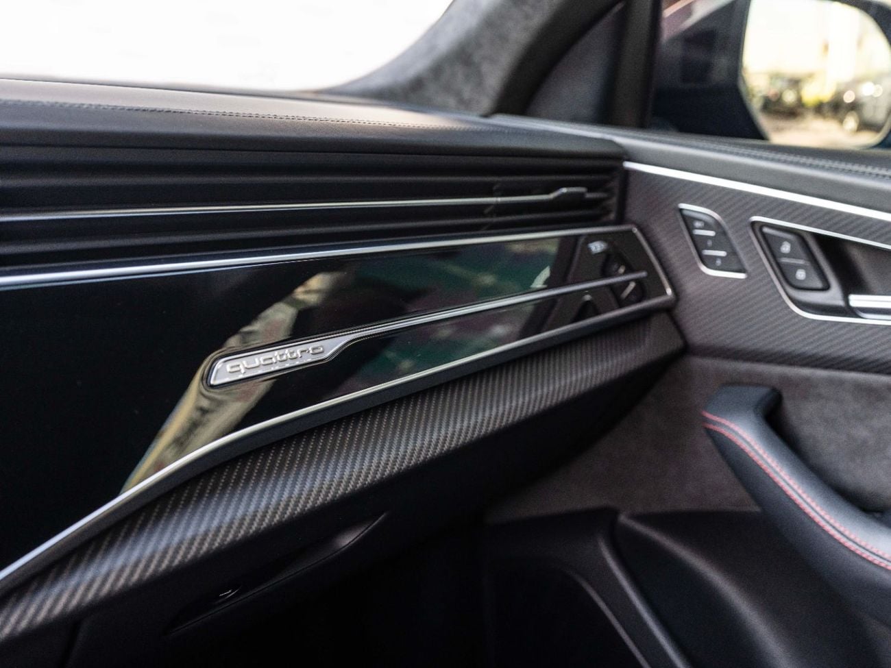 Audi RS Q8 TFSI quattro 4.0L