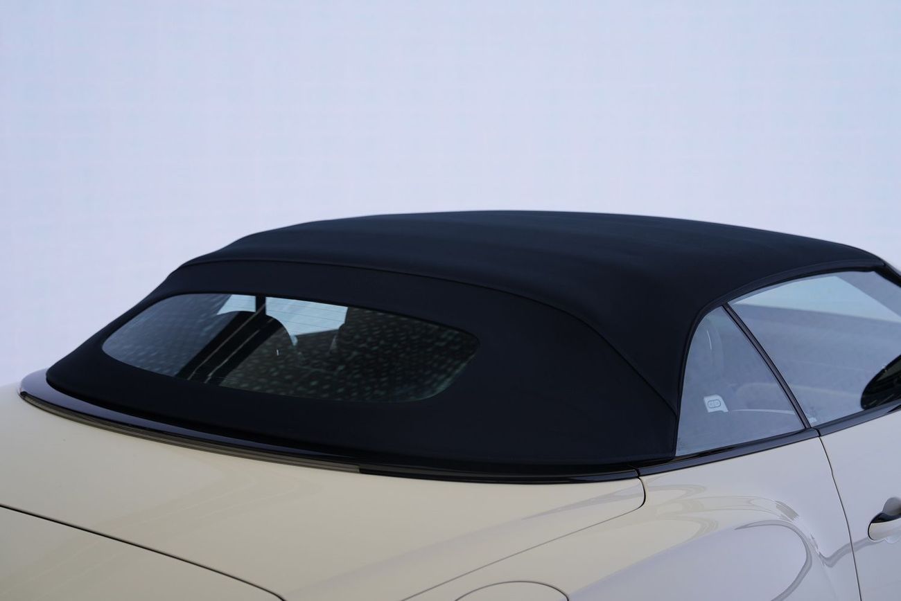 Bentley Continental GTC Bentley GTC V8S Full Carbon Exterior