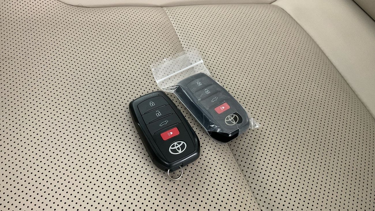 Toyota Land Cruiser GXR | upto AED 20,000 Ramadan Discount | Guaranteed Warranty | 0 Down Payment