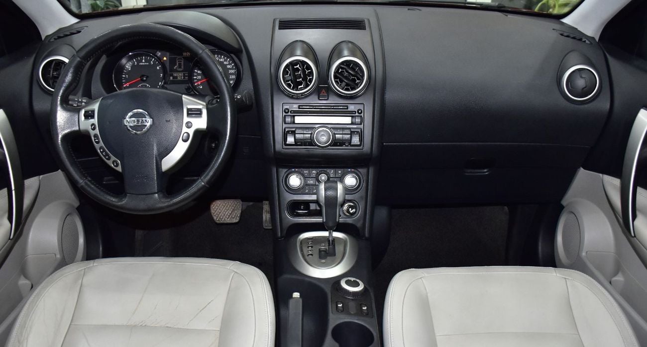 نيسان كاشكاي LE T1 EXCELLENT DEAL for our Nissan Qashqai LE AWD ( 2013 Model ) in Red Color GCC Specs