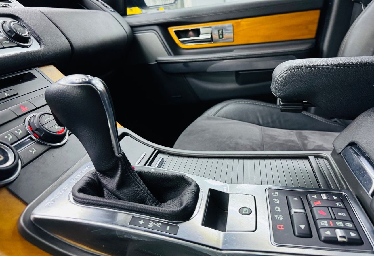 لاند روفر رينج روفر سبورت GCC .. FSH .. Perfect Condition .. Original paint