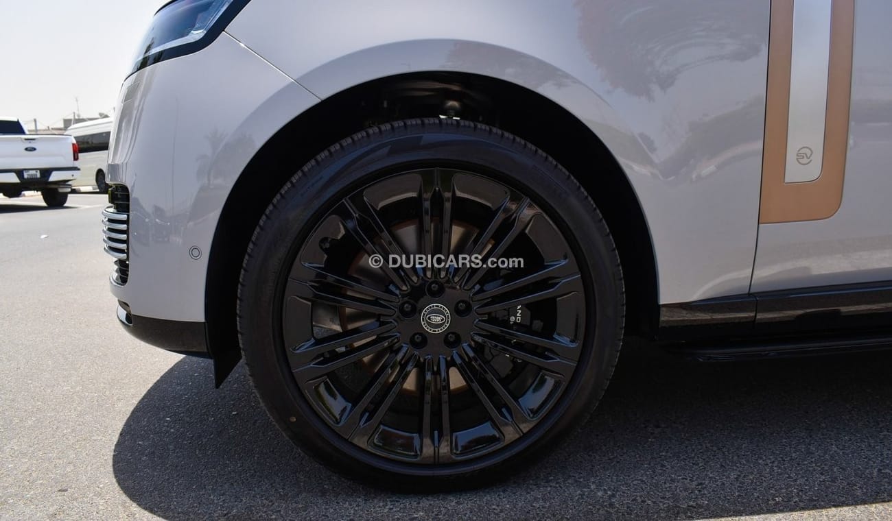 Land Rover Range Rover LWB P530 Golden package. Local Registration +10%