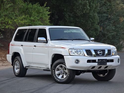 Nissan Patrol Safari Safari 4.8L A/T PATROL SAFARI GL AT 2021 GCC// ACCIDENTS FREE// ORIGINAL PAINT// FSH