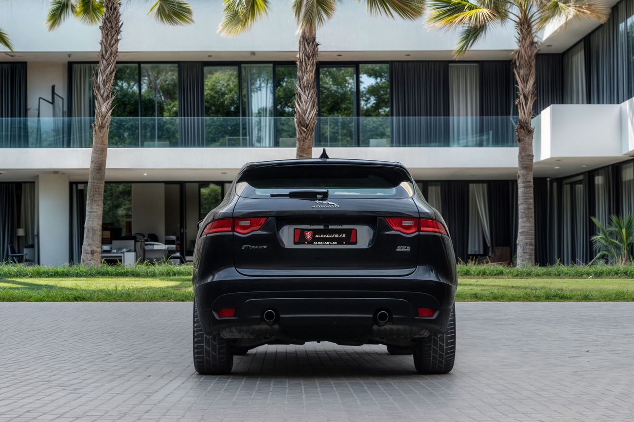 جاكوار F بيس F-Pace | 1,567 P.M | 0% Downpayment | Immaculate Condition!