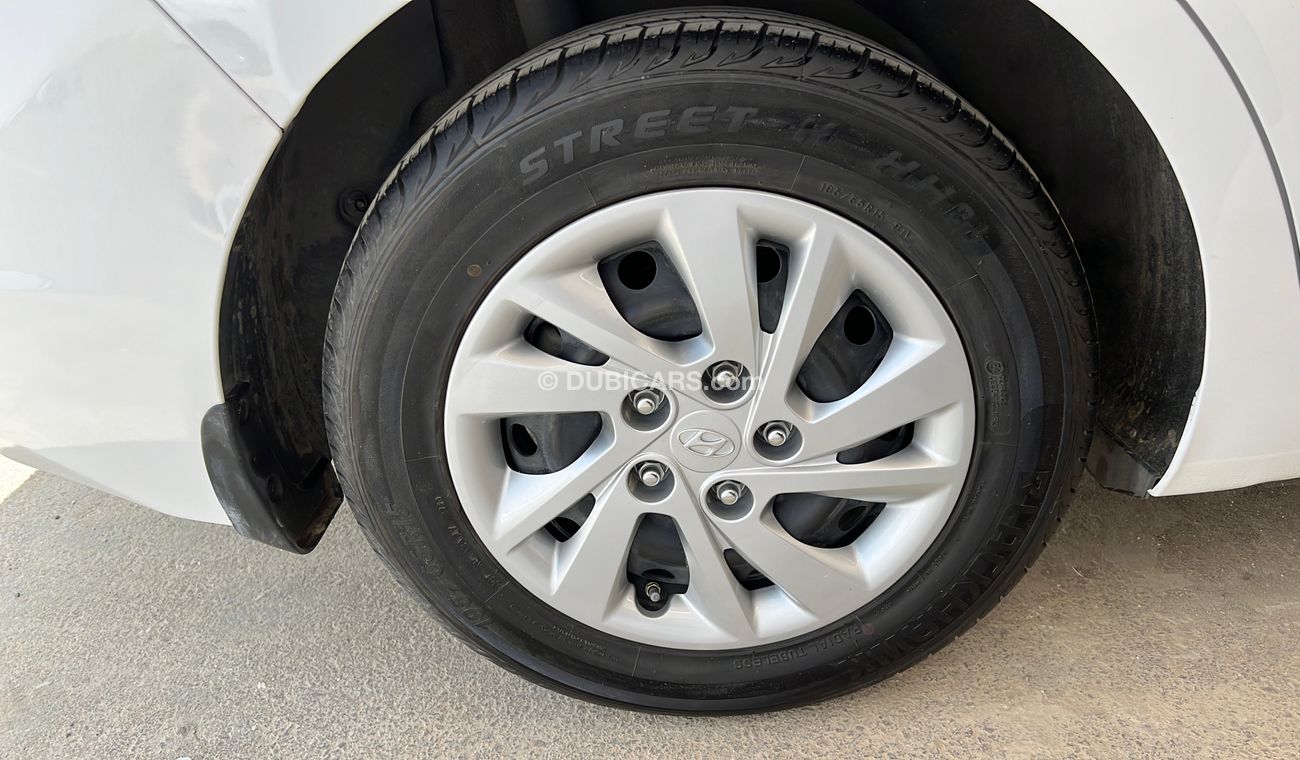 Hyundai Elantra 1600