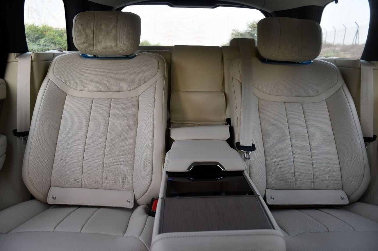 لاند روفر رينج روفر Autobiography P530 4.4L