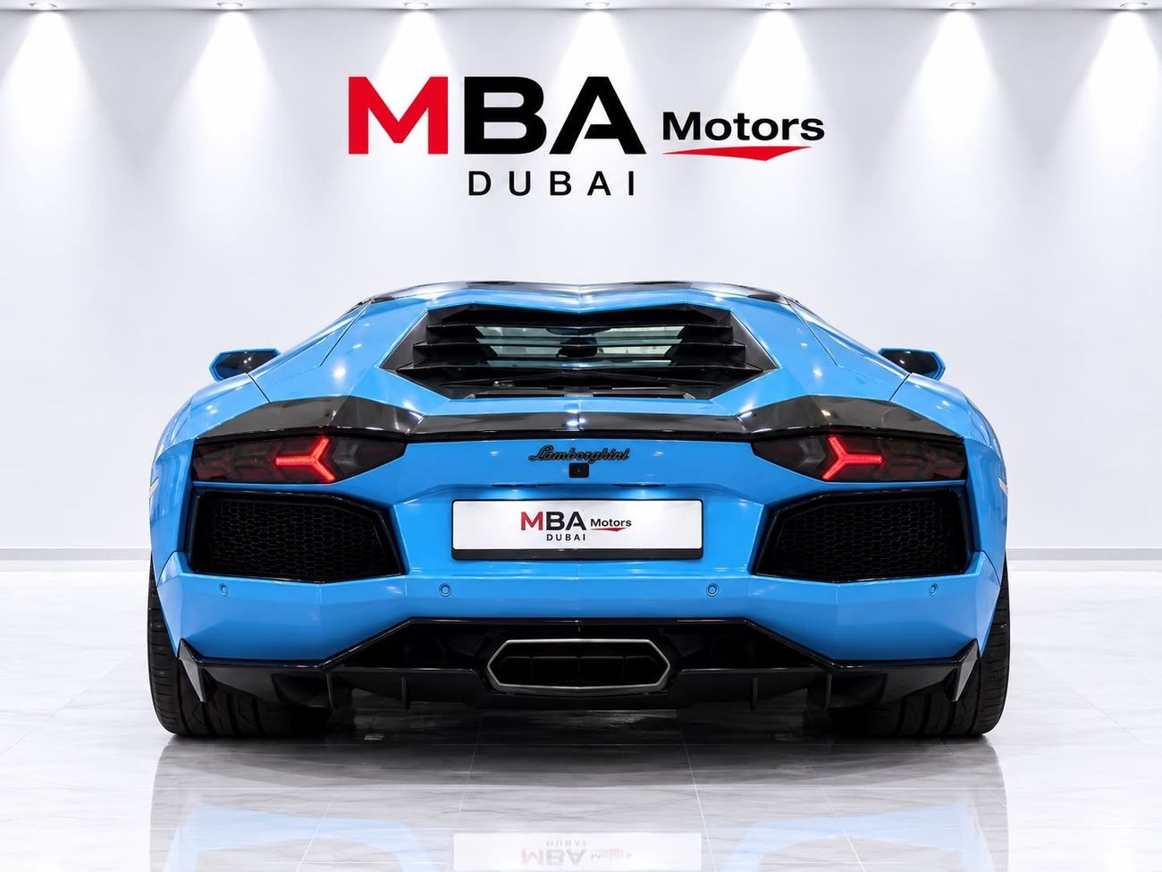 Lamborghini Aventador ROADSTER 6.5L V12 GCC Full service history