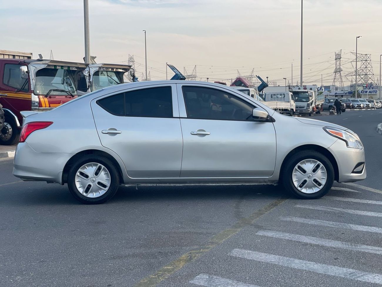Nissan Versa 2018 Nissan Versa (Sunny) SV 1.5L V4 MidOption  Economical
