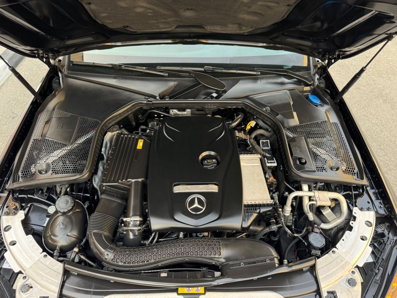 Mercedes-Benz C 300 2018 PANORAMA SPORT TWIN TURBO 2.0 CANADA SPEC