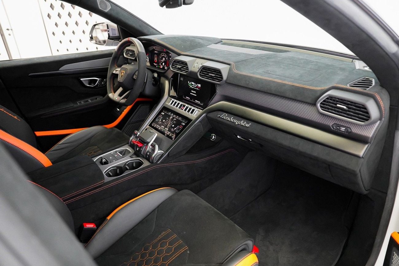 Lamborghini Urus PERFORMANTE