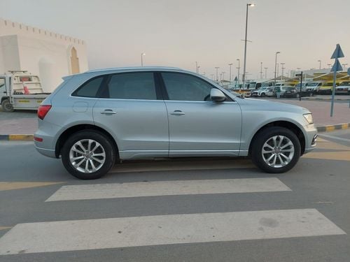 Audi Q5 Std 2.0L