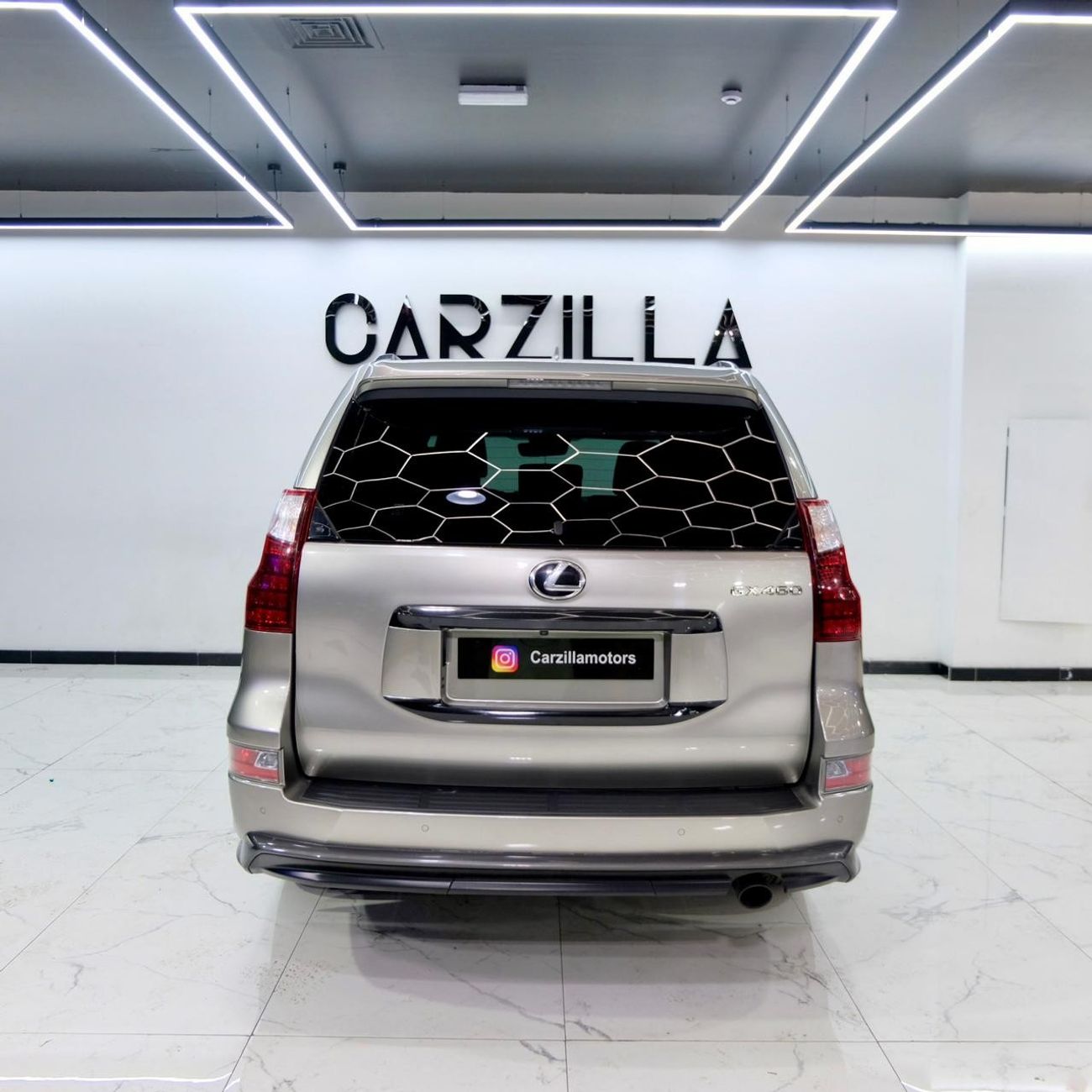 Lexus GX460 Platinum Lexus GX-460 2020 Silver-4.6L-4WD-Car is in Excellent Condition-Accident Free-Well Maintain