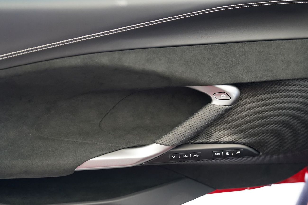 فيراري 296 GTB 3.0T V6 PHEV