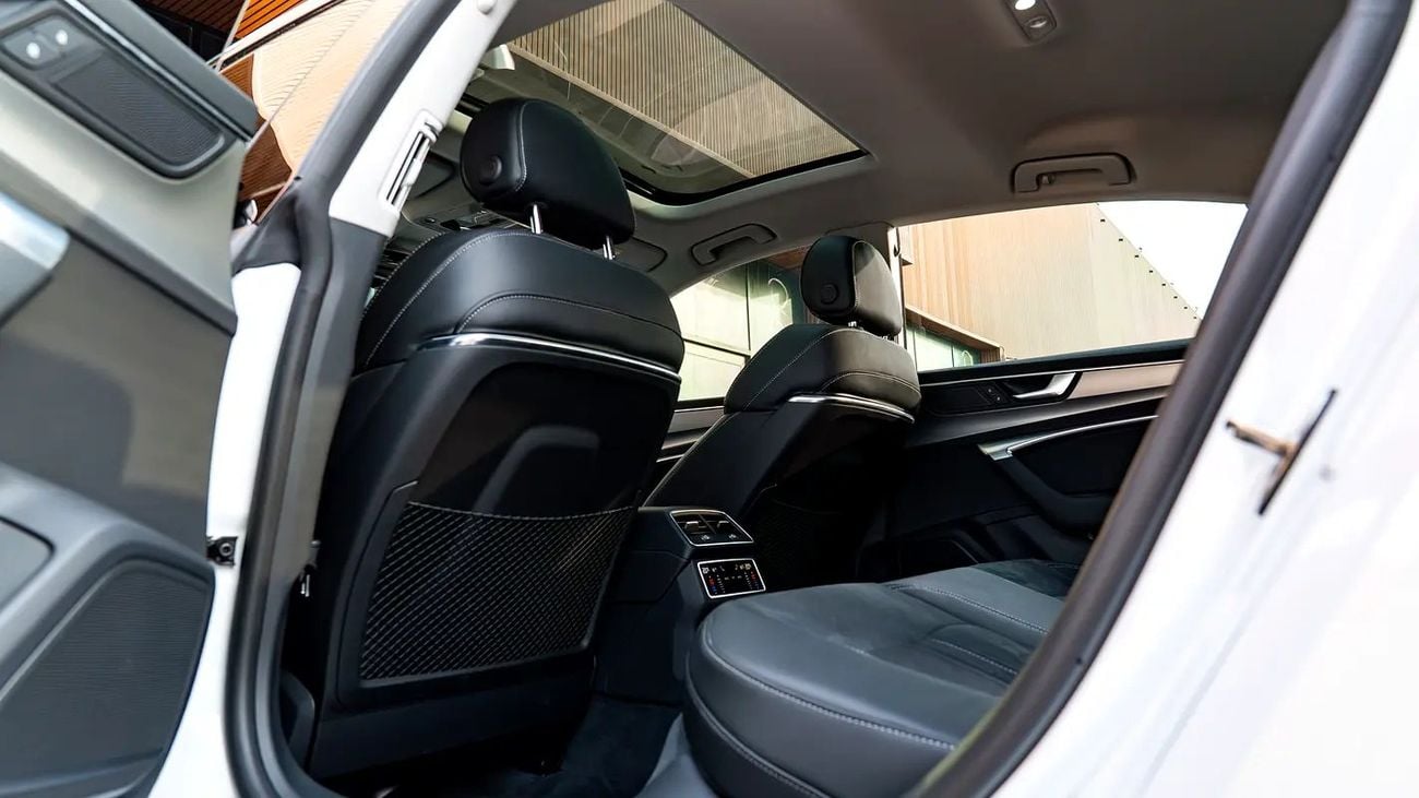 أودي A7 A7L S-line 45TFS 2.0L | Very Low Mileage