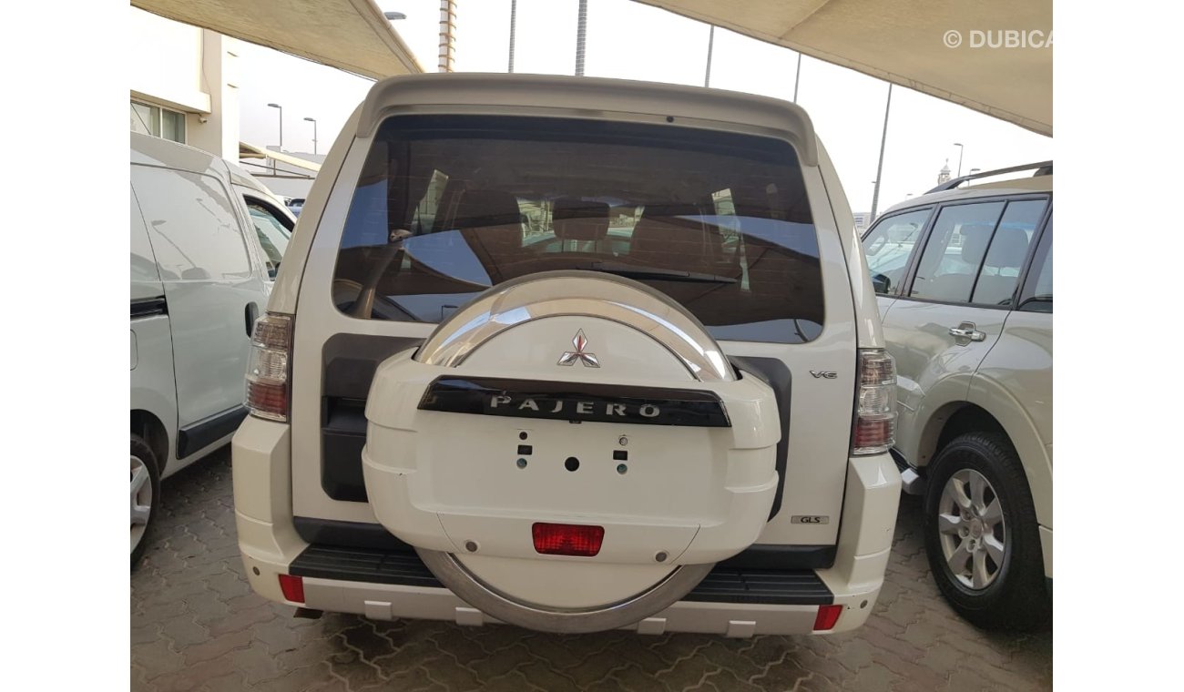 Mitsubishi Pajero 2014 GCC  No Accident No Paint A perfect Condition