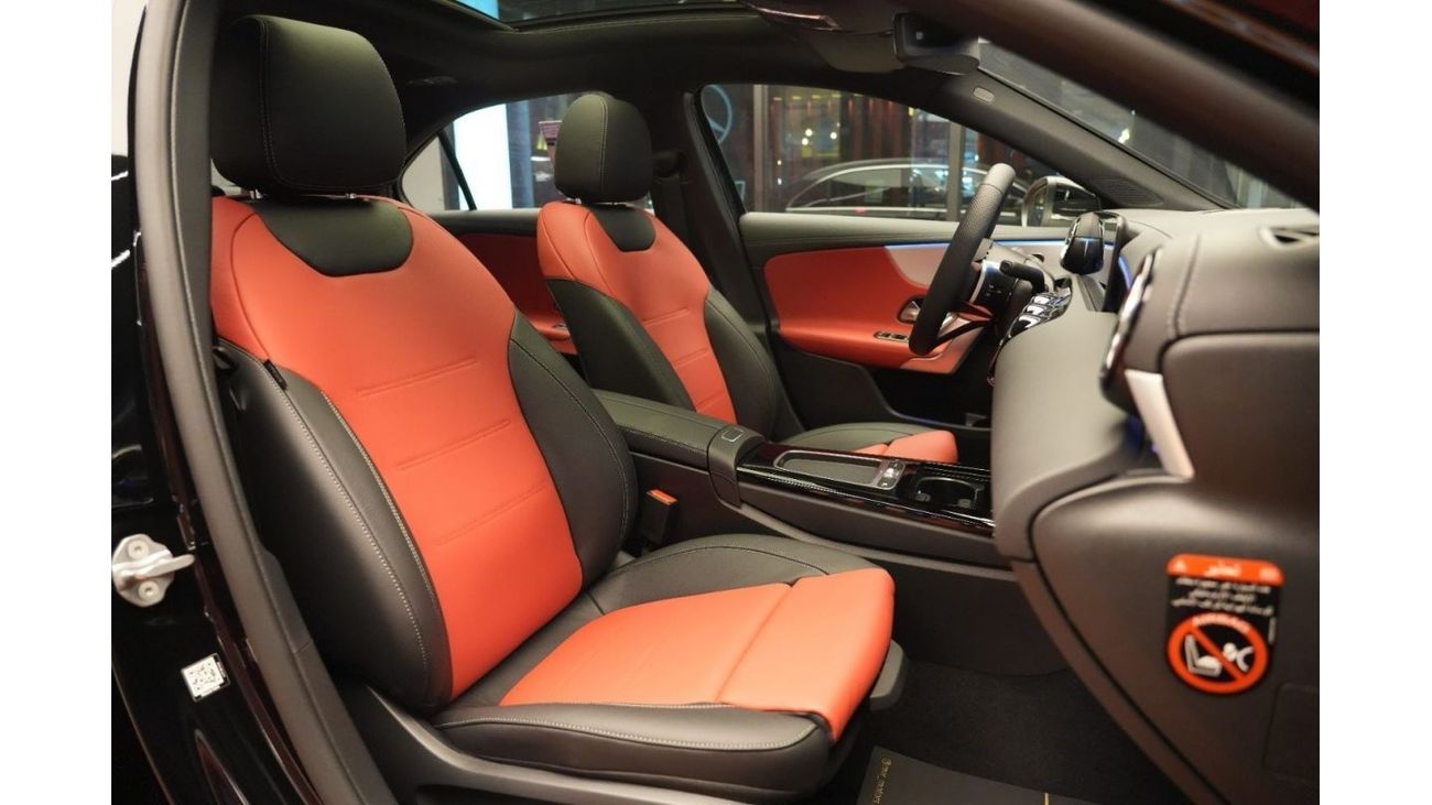 Mercedes-Benz A 200 ✔ AMG Package ✔ Panoramic roof ✔ Self-parking system