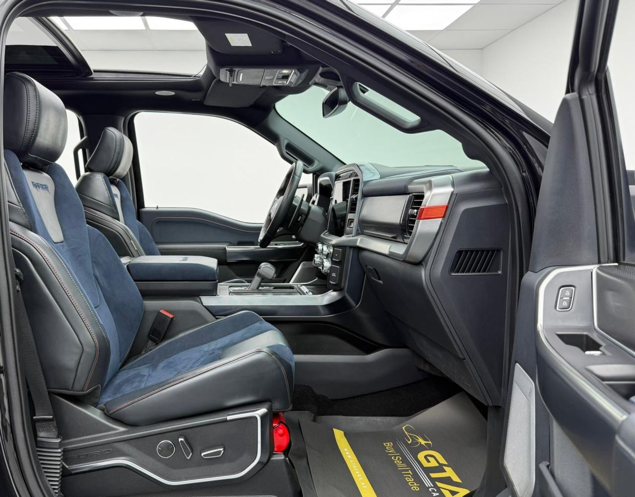 Ford F 150 Raptor 2022 Ford F150 Raptor With 37 Package, 2027 Ford Warranty + Service Pack, Fully Loaded, GCC