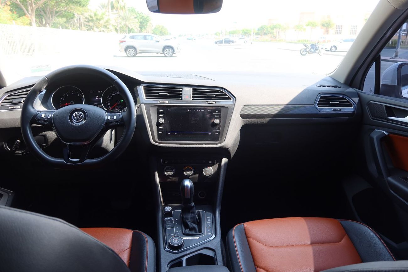 فولكس واجن تيجوان SE 2.0L