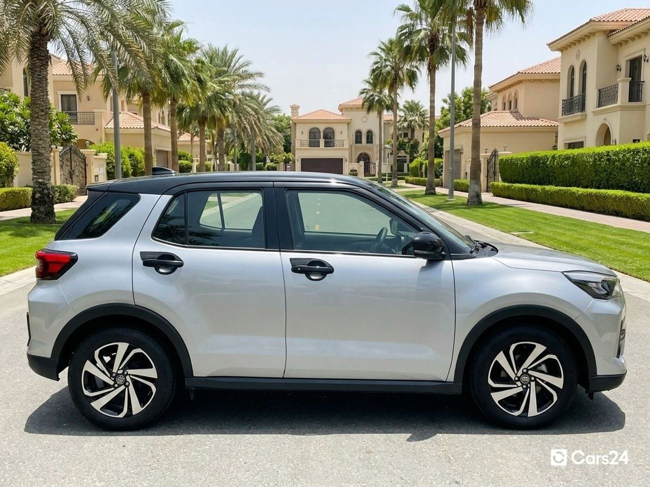 تويوتا ريز 1L 2024 | 0 DP | 787/Month | 30 Day Return | Service History