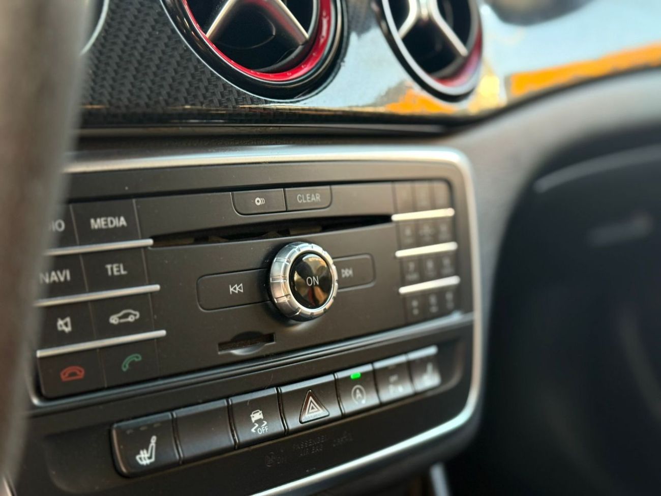 مرسيدس بنز CLA 45 AMG Std 2.0L ( CYL)