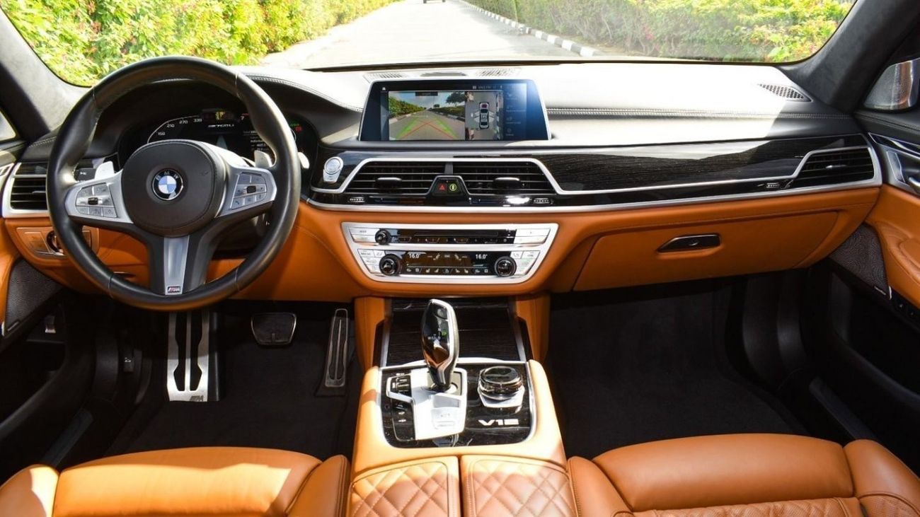 BMW 760Li BMW 760 il M KIT / 2021 / GCC / Under Warranty