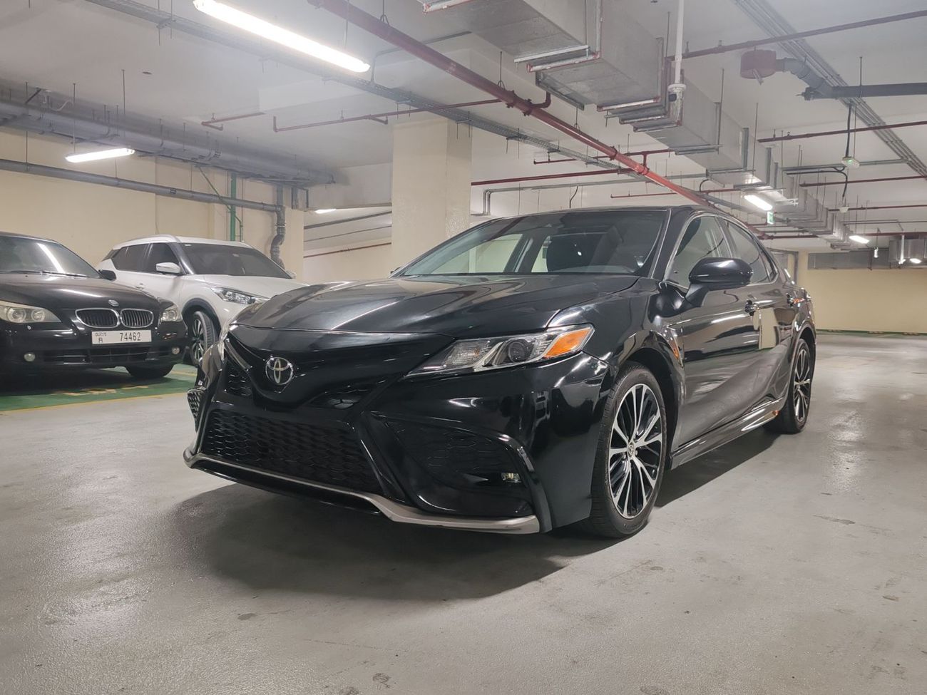 Toyota Camry SE 2.5L (181 HP)