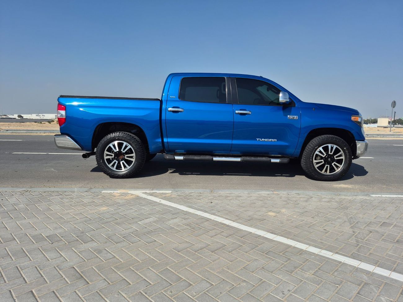 Toyota Tundra 
