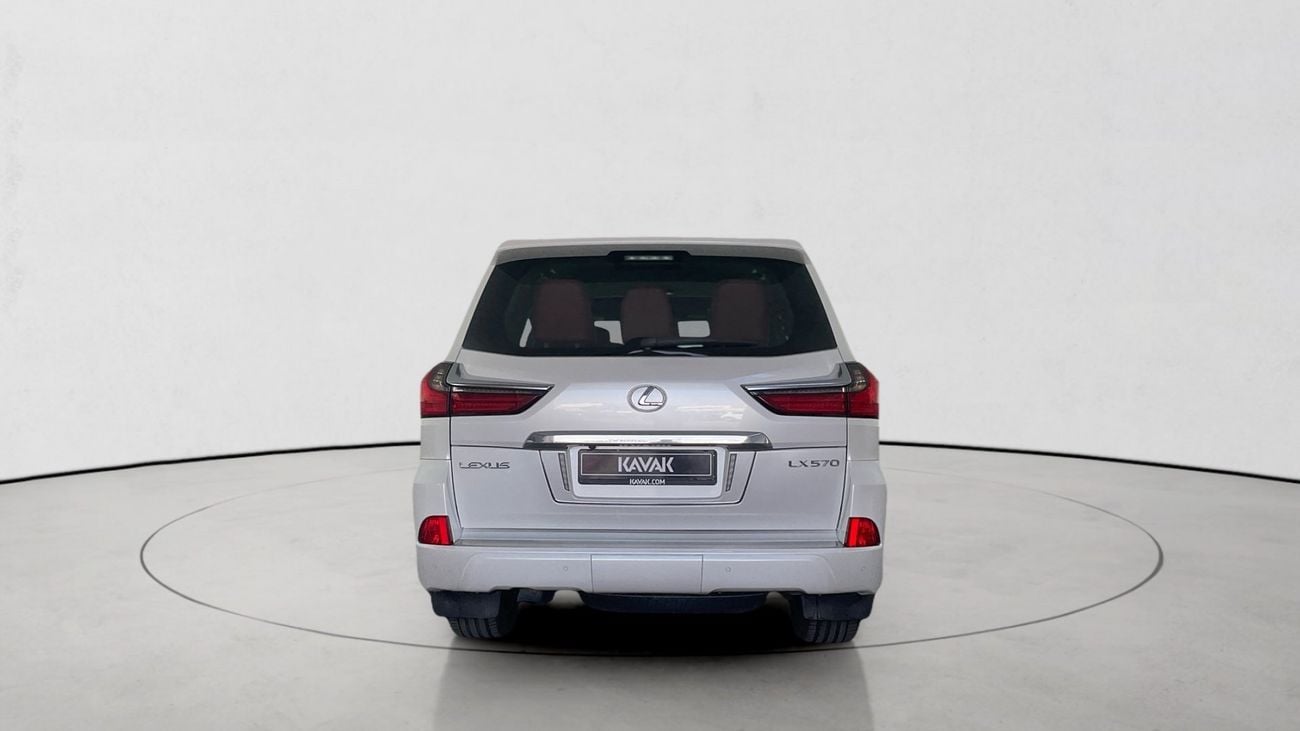 لكزس LX 570 Platinum | شامل الضمان | 0 ﺪﻔﻋﺓ ﺃﻮﻟﻯ