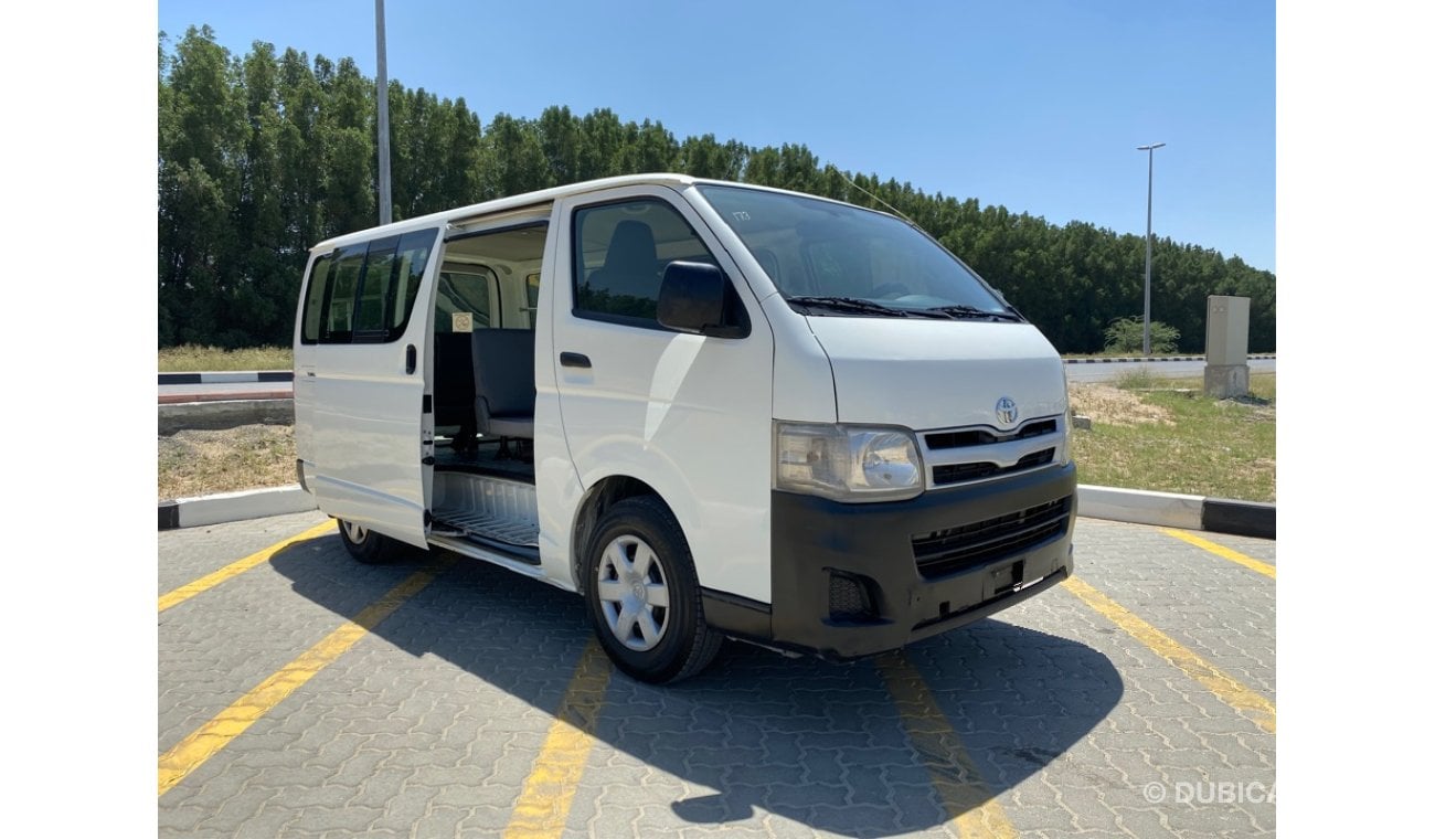 Toyota Hiace 2012 Ref#173 8 seats (FINAL PRICE)