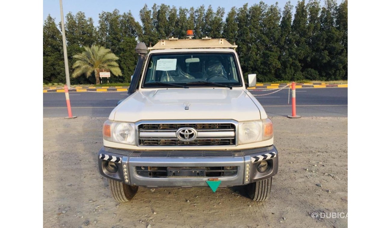 Toyota Land Cruiser 2015 For Urgent SALE