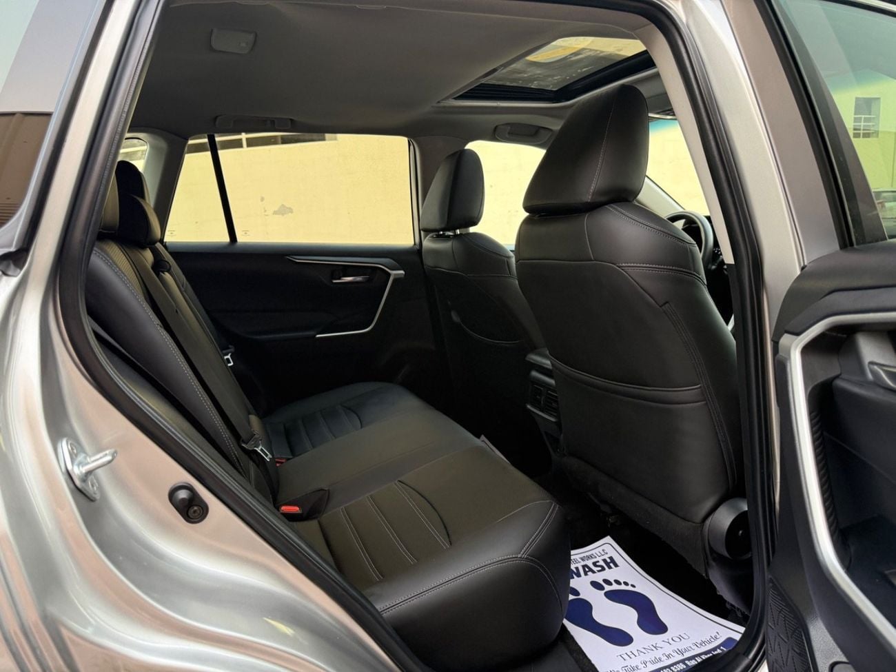 تويوتا راف ٤ XLE 2022 MOONROOF KEYLESS AWD FULL OPTION USA SPEC