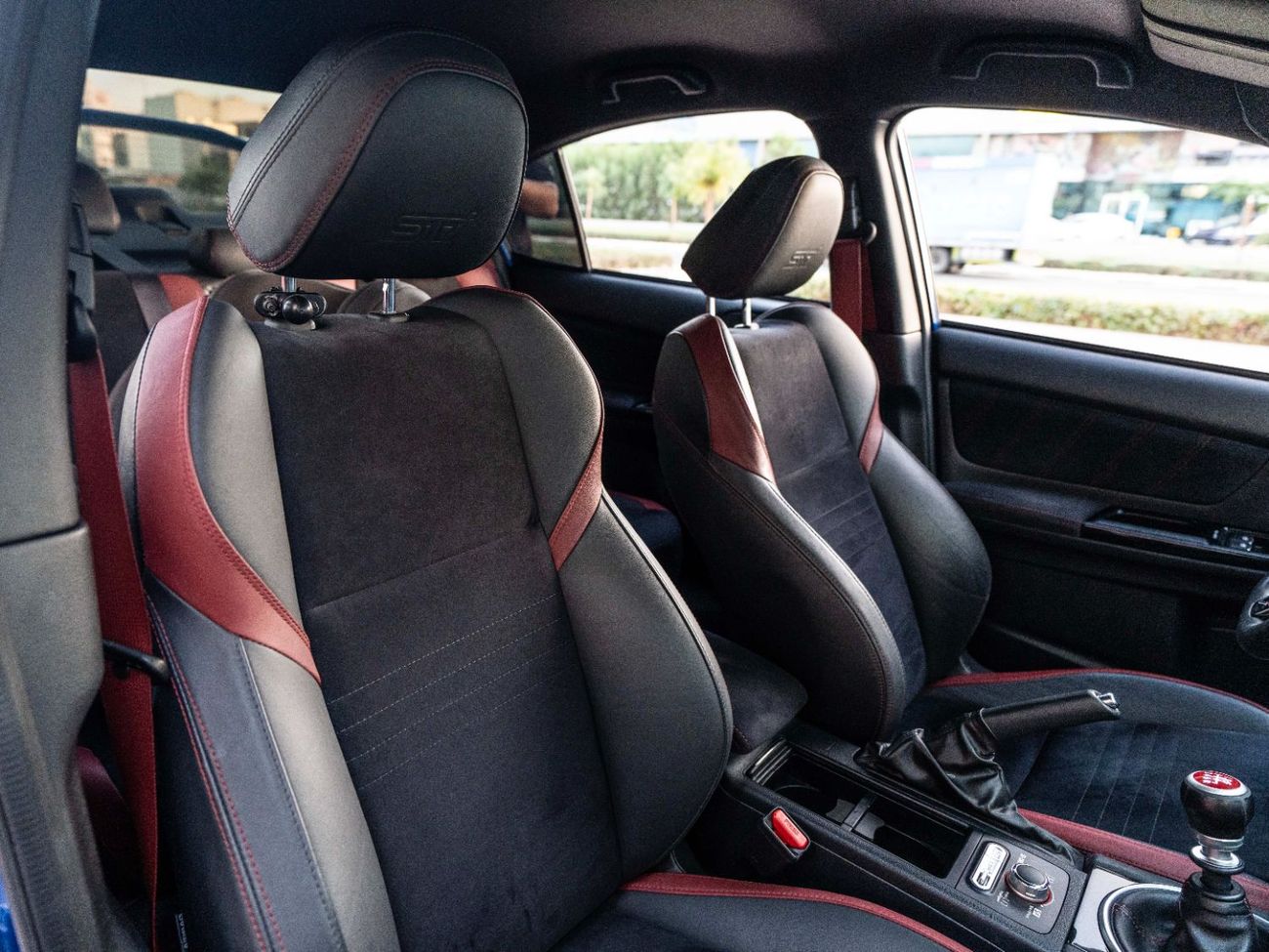 سوبارو امبريزا WRX STI