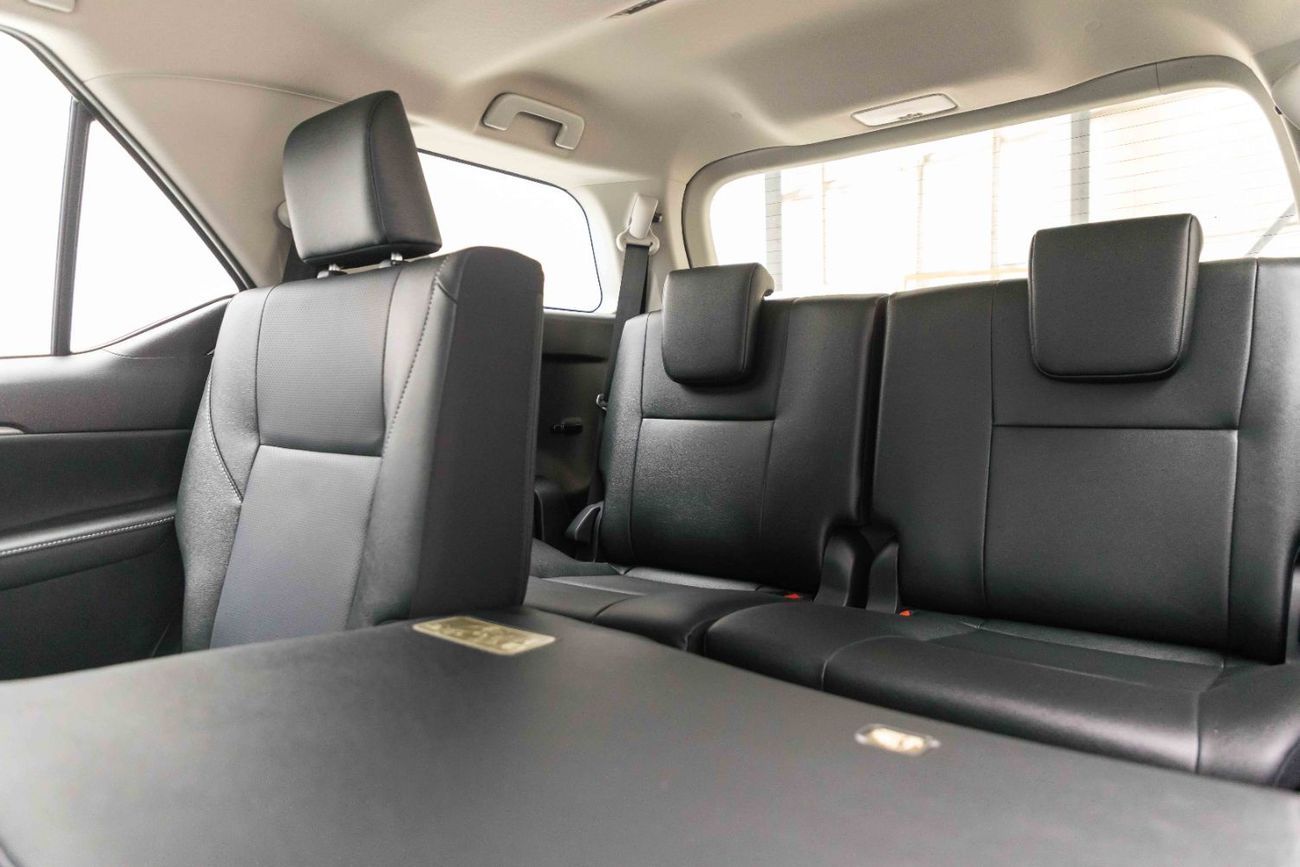 Toyota Fortuner 4.0L - Platinum White Pearl Inside Black | Export Only