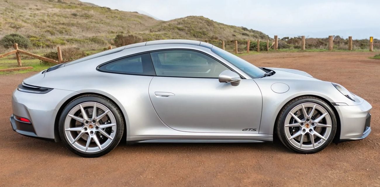 Porsche 911 CARRERA GTS