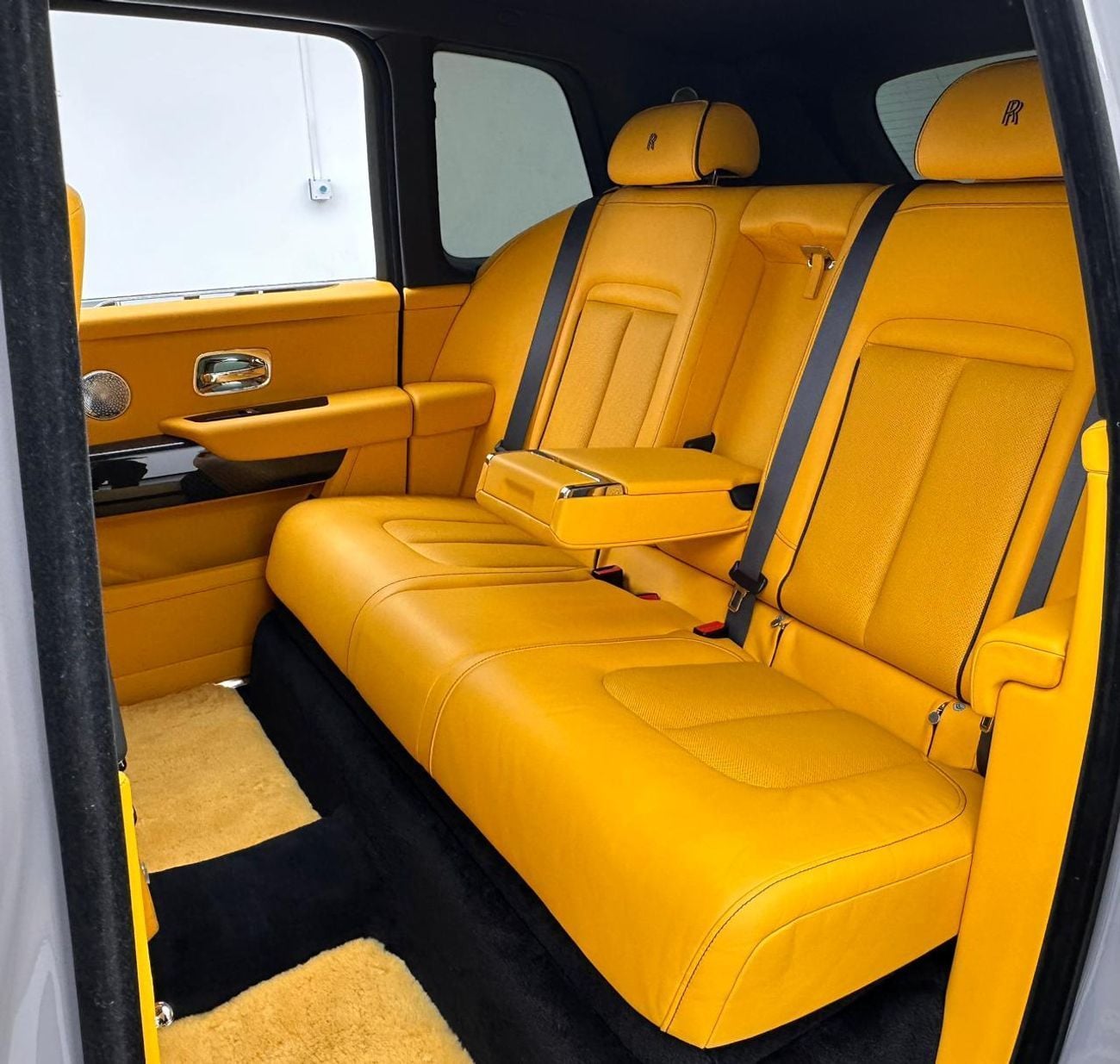 رولز رويس كولينان 2022 Rolls Royce Cullinan Black Badge, 05/2026 Rolls Royce Warranty + Service Contract, Rolls Royce