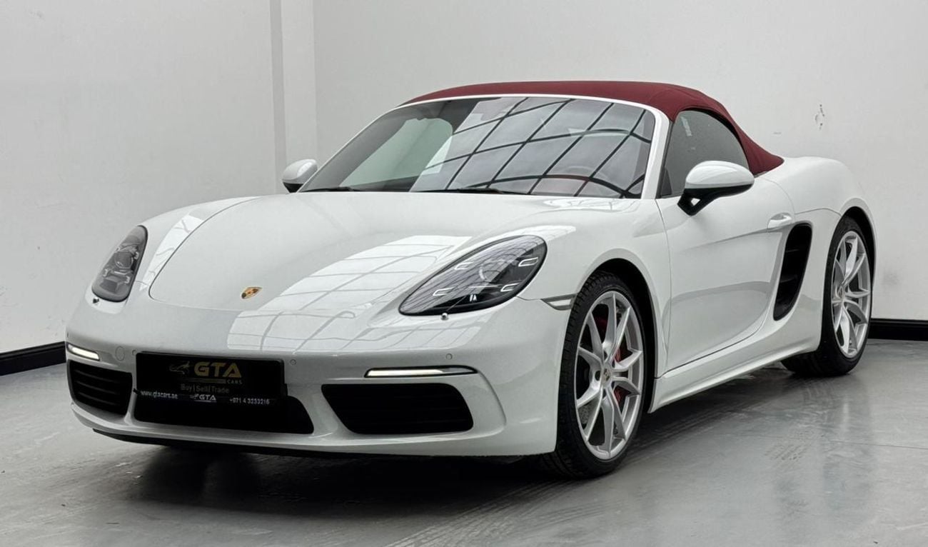بورش بوكستر 718 S 2.5L A/T 2017 Porsche 718 Boxster S, Porsche Service History, Excellent Condition, GCC