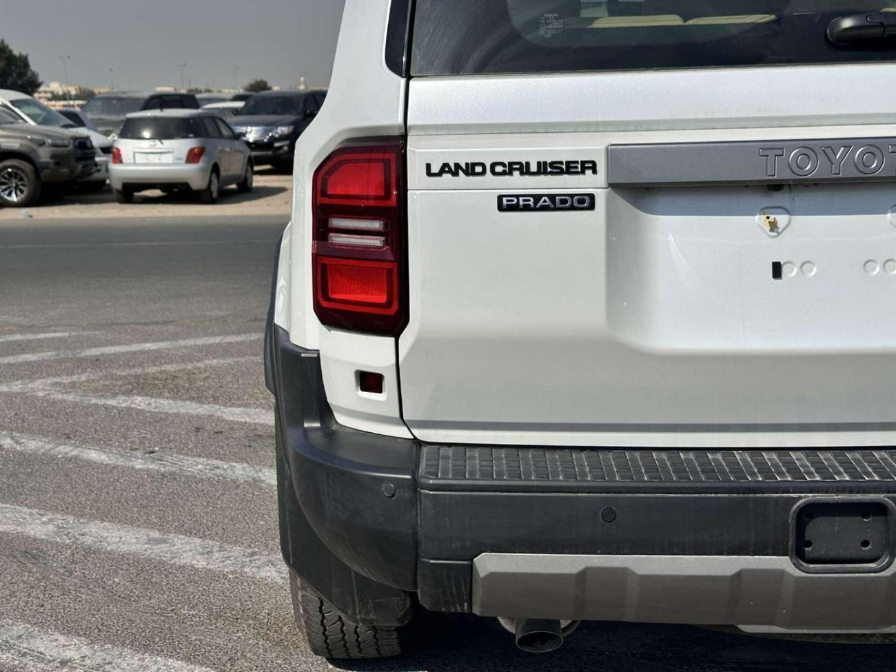 تويوتا برادو TOYOTA LAND CRUISER PRADO 2.4L 4WD PETROL SUV 2024