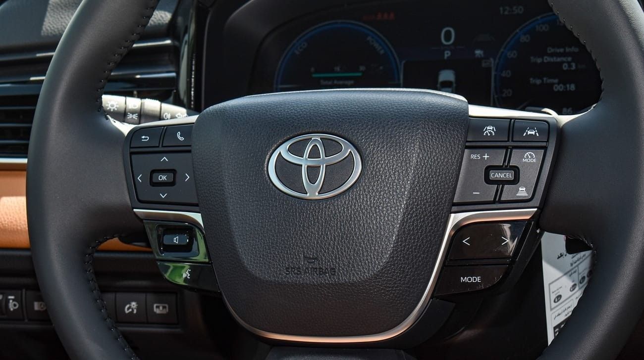 Toyota Camry Lumiere 2.5L Hybrid