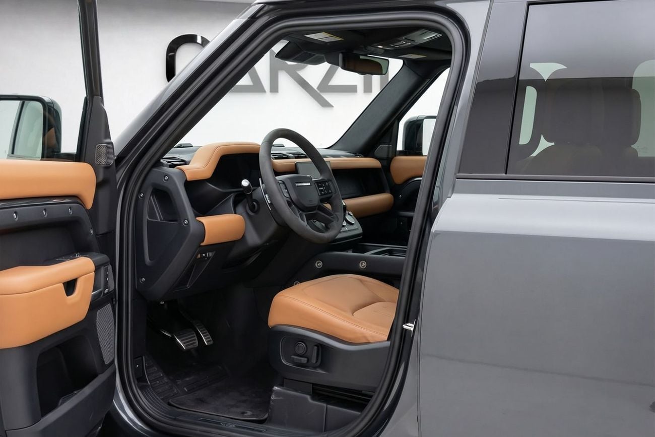 Land Rover Defender Land Rover Defender 2023 l AED 7,148 P.M l 0% Downpayment l Excellent Condition