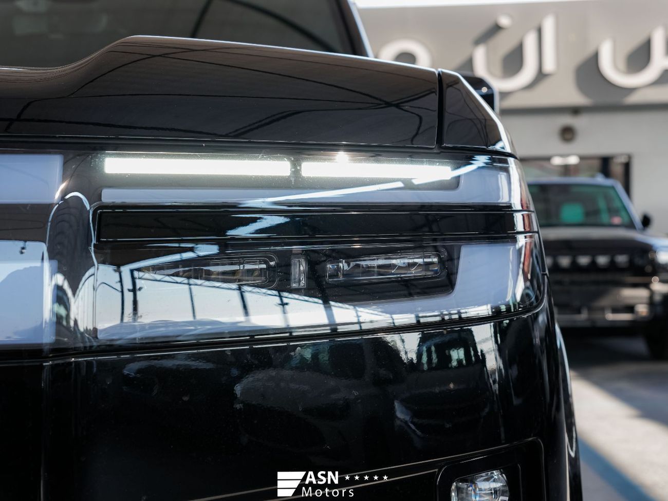 بي واي دي ليوبارد تيتانيوم 7 Ultra Edition Orange Interior 1.5 Plug-In Hybrid (Export Price)