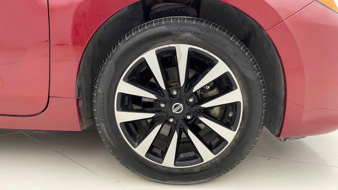 نيسان ألتيما SV 2.5 | بدون دفعة مقدمة | اختبار قيادة مجاني للمنزل