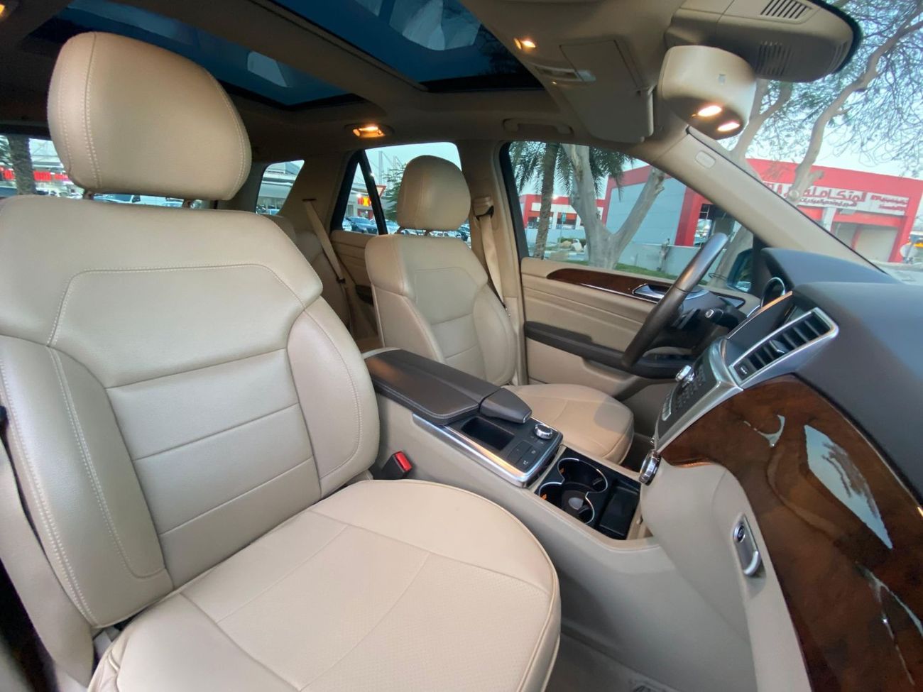 Mercedes-Benz ML 350 4MATIC BODY KIT AMG