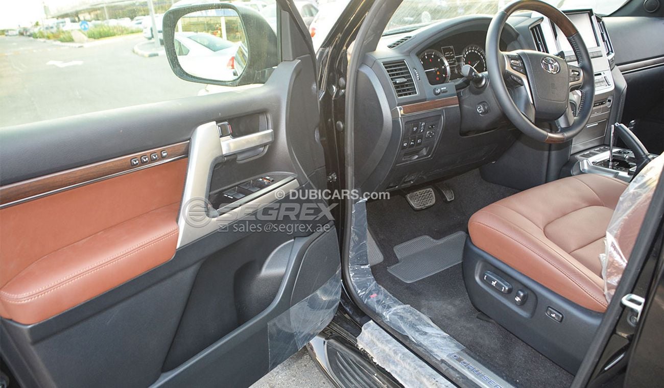 تويوتا لاند كروزر VXS 5.7 GRAND TOURING SPORT AVAILABLE 2020 & 2019 MODELS